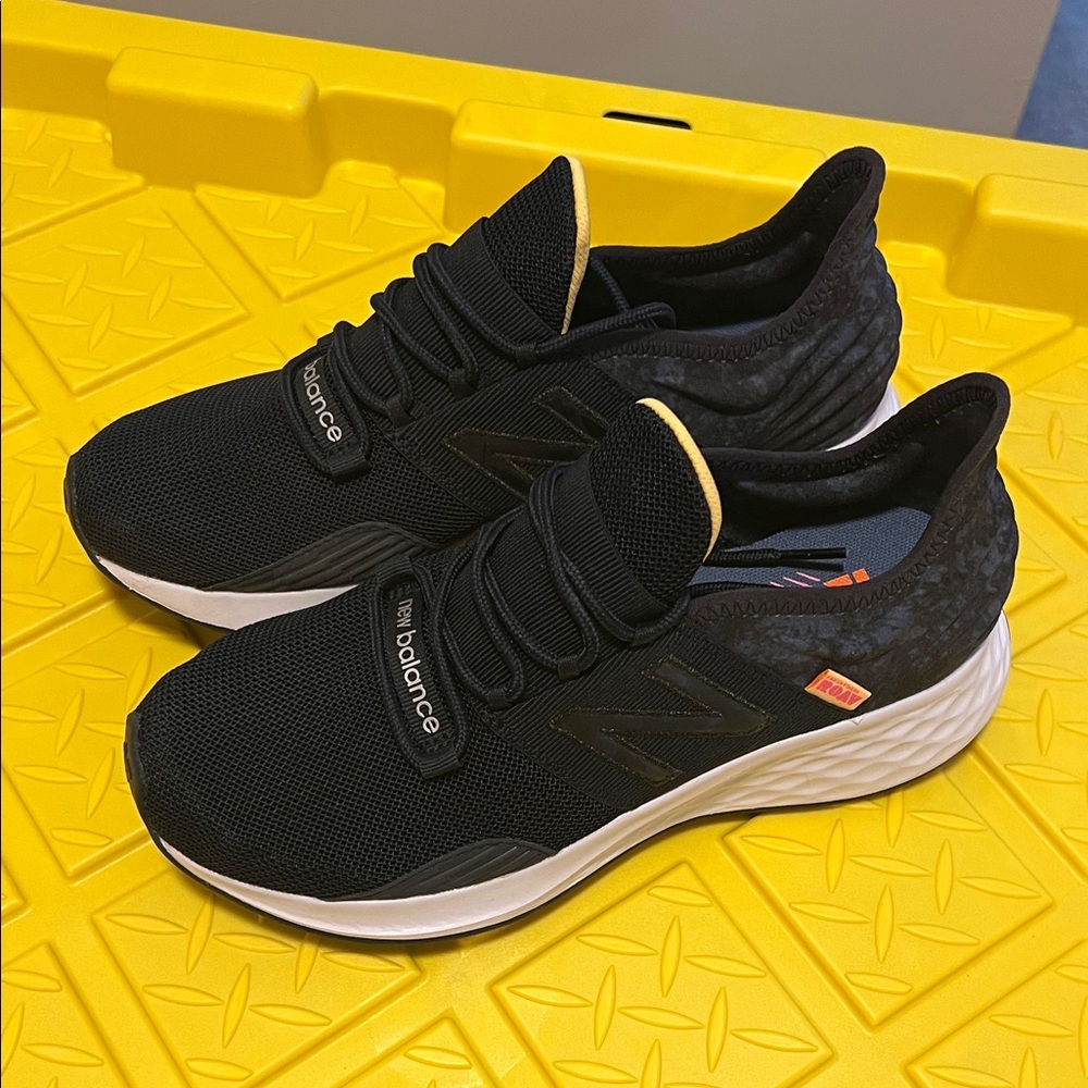 New Balance dark Navy and White Sneakers